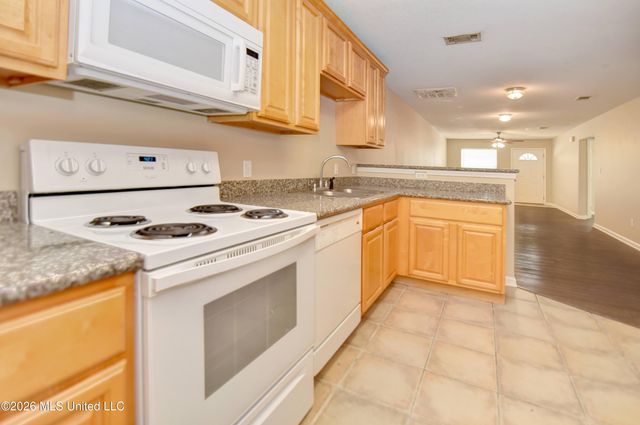 1713 Stevens Street, B, Biloxi, MS 39531