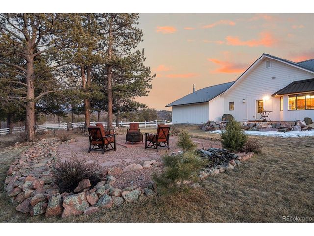 537 Chapparal Trl, Florissant, CO 80816