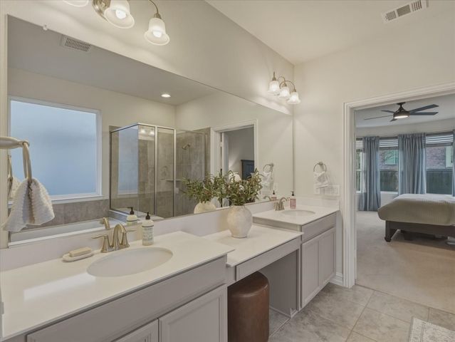 4844 Meadow Falls Drive, Fort Worth, TX 76244