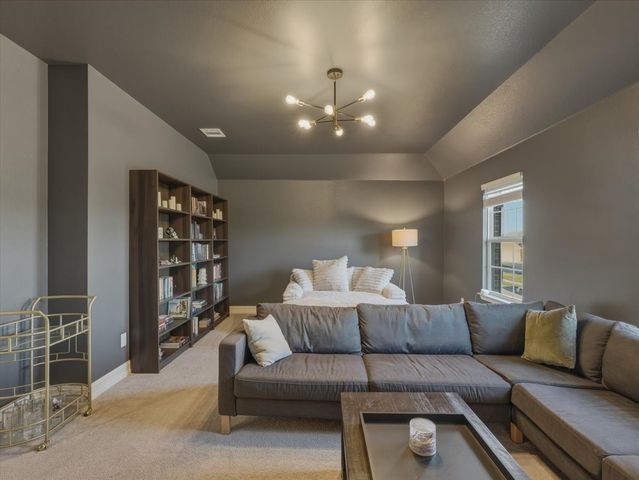 4844 Meadow Falls Drive, Fort Worth, TX 76244