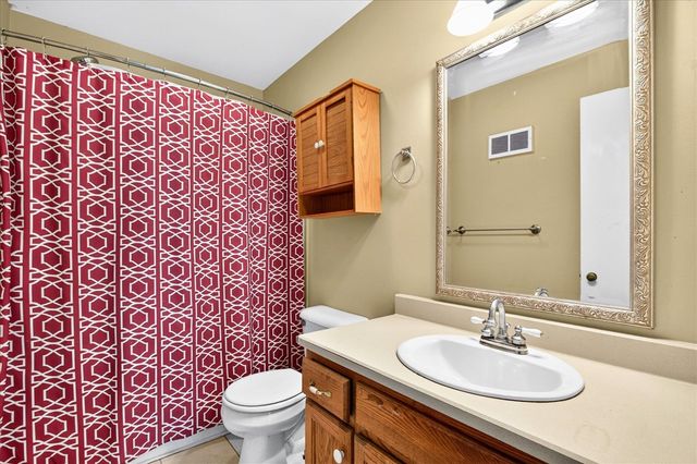 6859 Kruger Road, Three Oaks, MI 49128