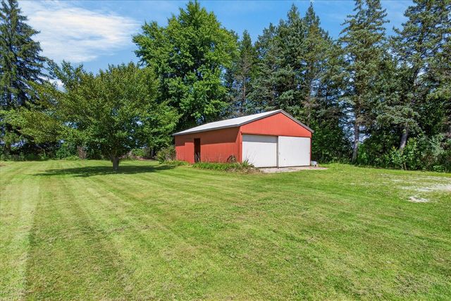 6859 Kruger Road, Three Oaks, MI 49128