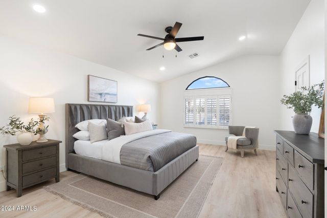 1643 W GRISWOLD Road, Phoenix, AZ 85021