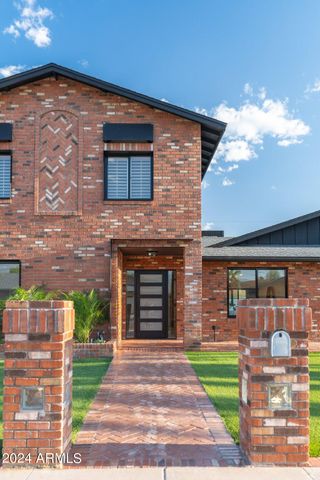 1643 W GRISWOLD Road, Phoenix, AZ 85021