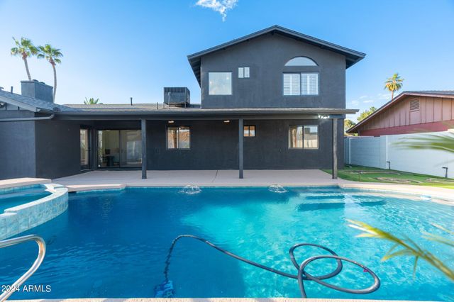 1643 W GRISWOLD Road, Phoenix, AZ 85021