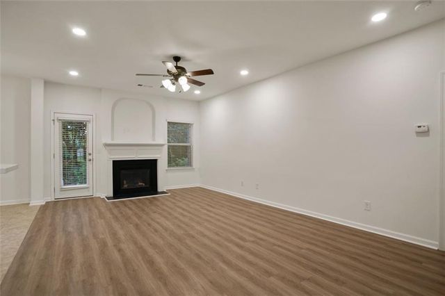 924 Sublime Trail, Canton, GA 30114
