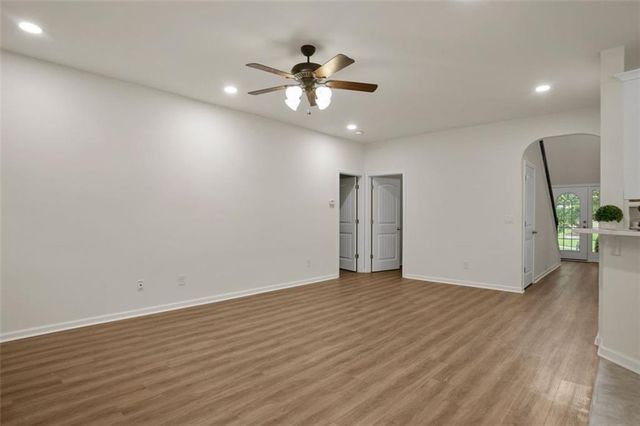 924 Sublime Trail, Canton, GA 30114