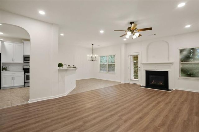 924 Sublime Trail, Canton, GA 30114