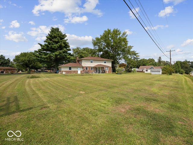 31 W Northeast Court, Shelbyville, IN 46176