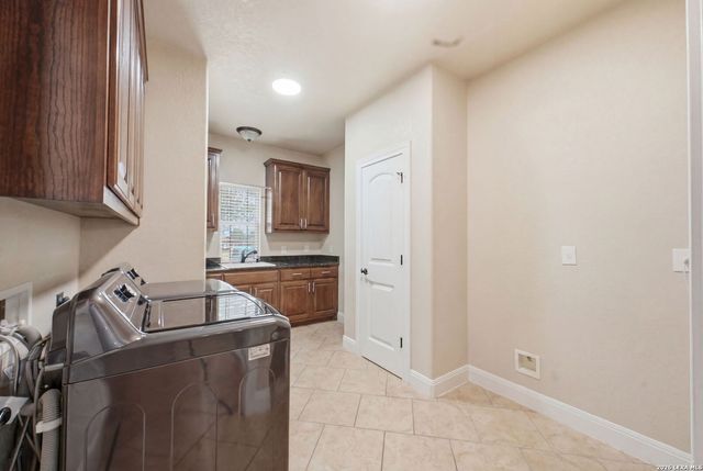 117 VINTAGE RUN, La Vernia, TX 78121