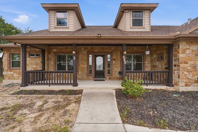 117 VINTAGE RUN, La Vernia, TX 78121