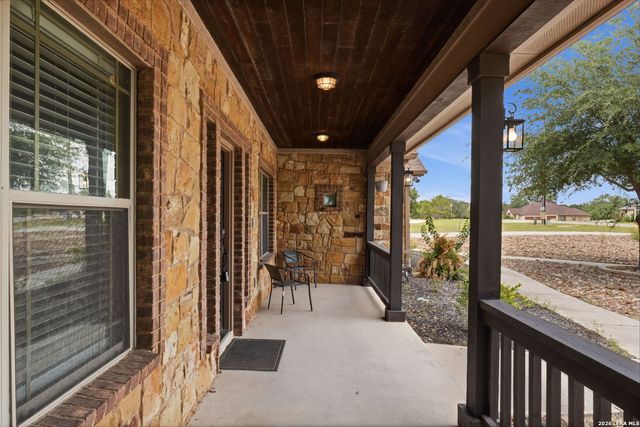 117 VINTAGE RUN, La Vernia, TX 78121