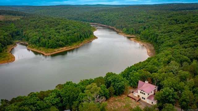 170 Maxwell House Road, Tumbling Shoals, AR 72581