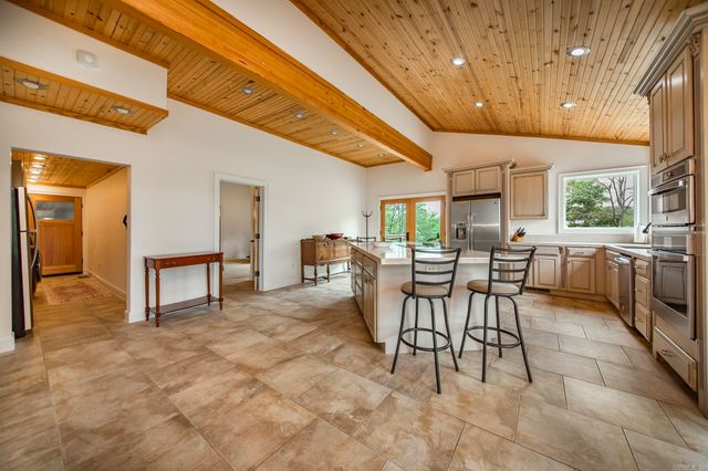 170 Maxwell House Road, Tumbling Shoals, AR 72581