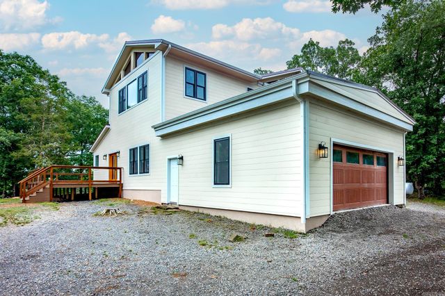 170 Maxwell House Road, Tumbling Shoals, AR 72581