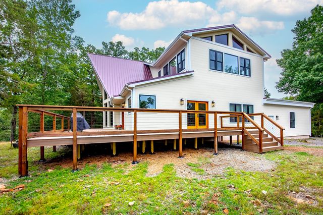 170 Maxwell House Road, Tumbling Shoals, AR 72581