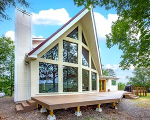 170 Maxwell House Road, Tumbling Shoals, AR 72581