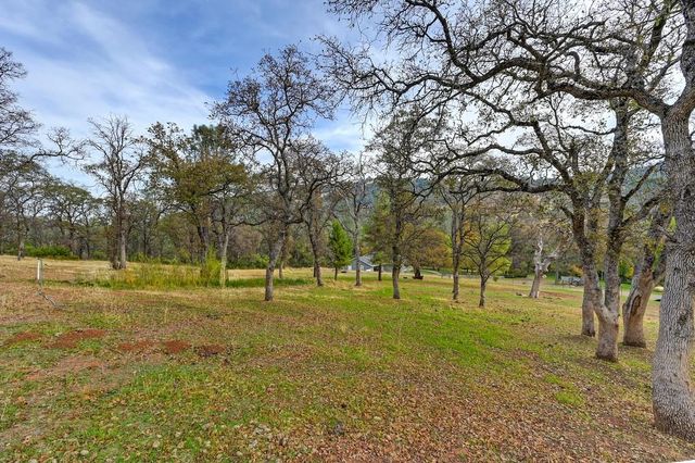 7501 Redhill Way, Browns Valley, CA 95918
