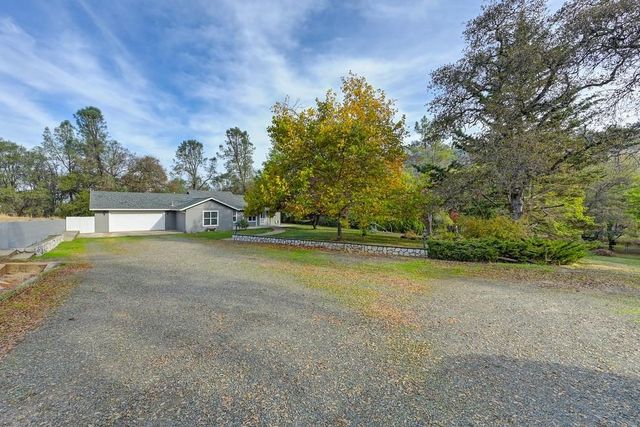 7501 Redhill Way, Browns Valley, CA 95918