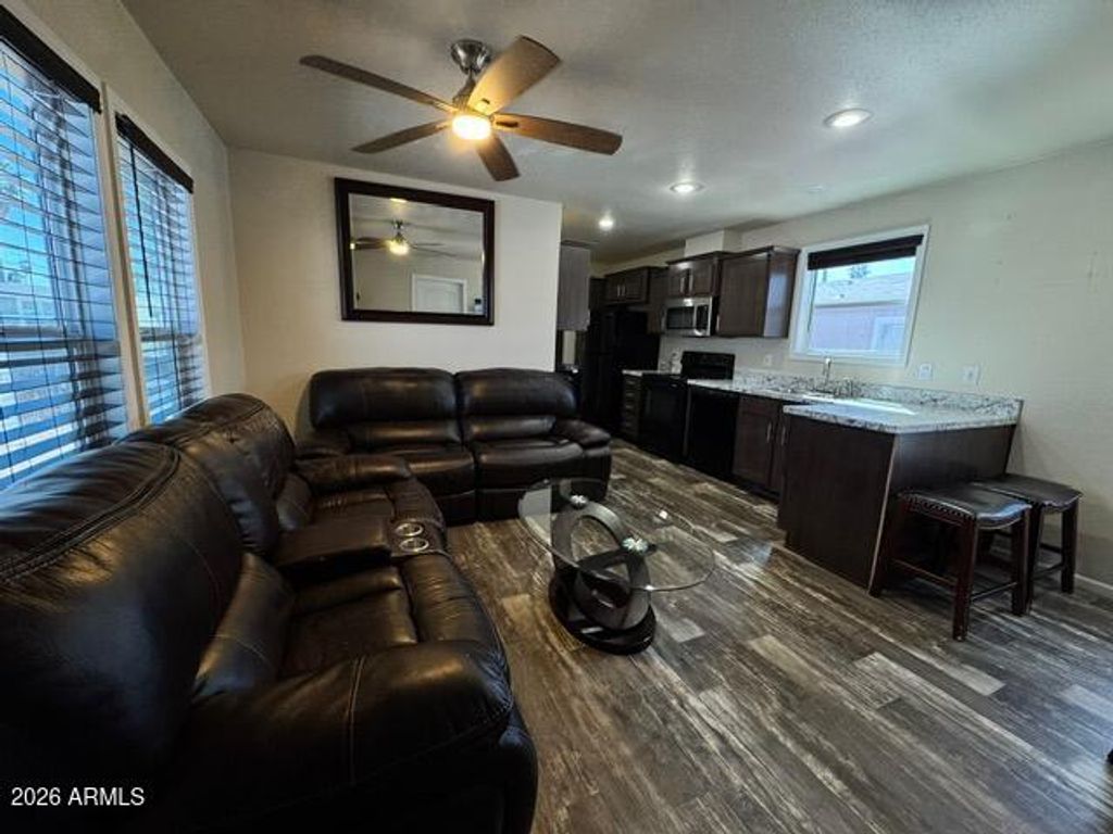 Image 2 of property listing at 8615 E Main Street B37, Mesa, AZ 85207