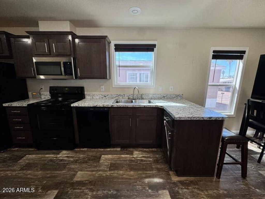 Image 4 of property listing at 8615 E Main Street B37, Mesa, AZ 85207