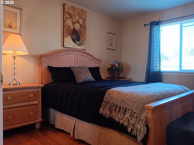 5118 Ne VOYAGE Ave, Lincoln City, OR 97367