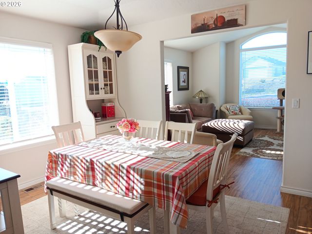 5118 Ne VOYAGE Ave, Lincoln City, OR 97367