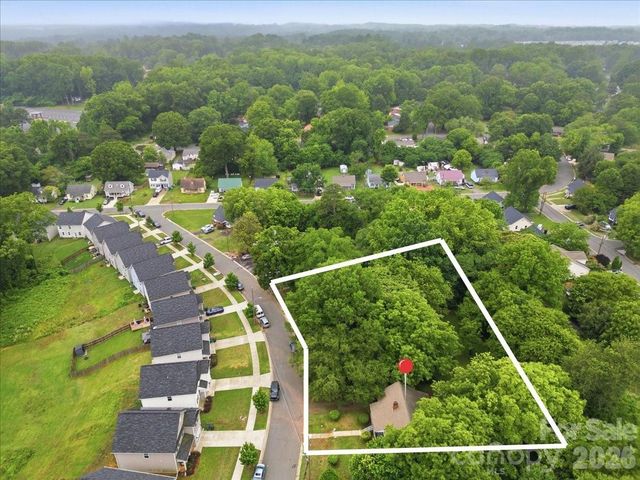 8512, 8516, 8520 Colgate Circle, Charlotte, NC 28214