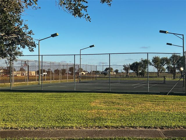 34330 Fm 521, Angleton, TX 77515