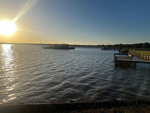 34330 Fm 521, Angleton, TX 77515