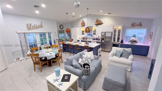 7112 NW 107th Avenue, Tamarac, FL 33321