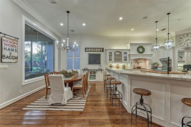 3110 Bentwater Drive, Montgomery, TX 77356