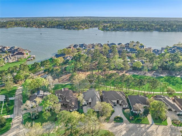3110 Bentwater Drive, Montgomery, TX 77356