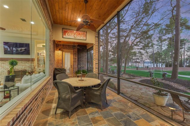 3110 Bentwater Drive, Montgomery, TX 77356