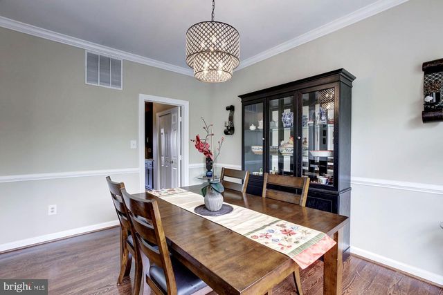 13724 VALLEY OAK CIR, Rockville, MD 20850