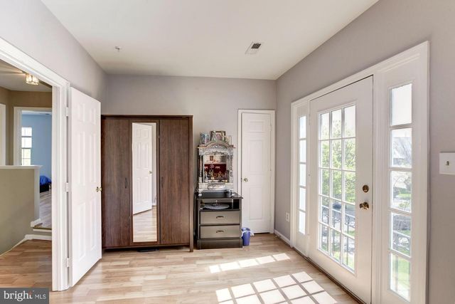 13724 VALLEY OAK CIR, Rockville, MD 20850