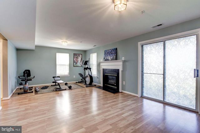 13724 VALLEY OAK CIR, Rockville, MD 20850