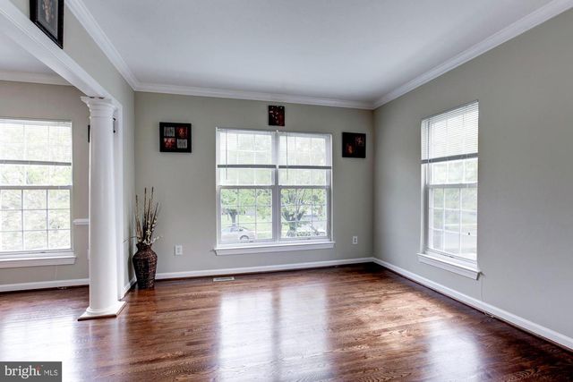 13724 VALLEY OAK CIR, Rockville, MD 20850