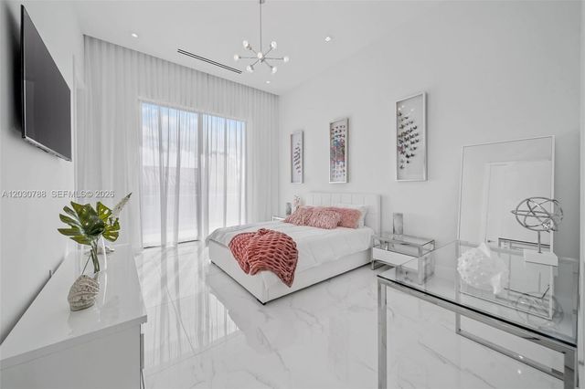 278 190th Street, Sunny Isles Beach, FL 33160