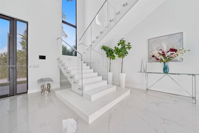 278 190th Street, Sunny Isles Beach, FL 33160