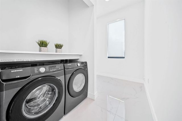 278 190th Street, Sunny Isles Beach, FL 33160