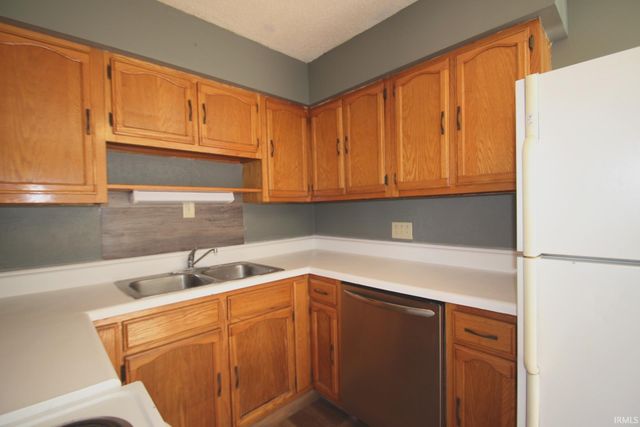 809 Linlawn Drive, Wabash, IN 46992