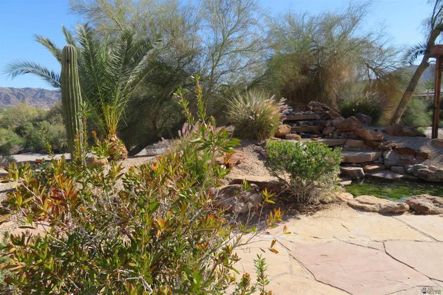 13129 S Driftwood Dr, Yuma, AZ 85367