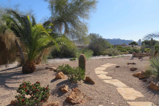 13129 S Driftwood Dr, Yuma, AZ 85367