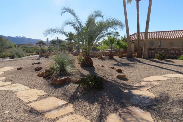 13129 S Driftwood Dr, Yuma, AZ 85367