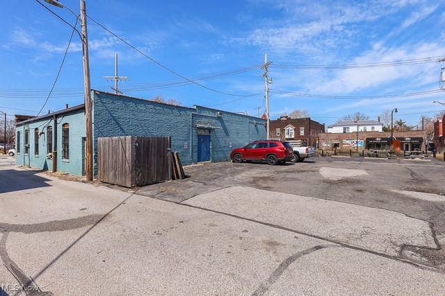 15602 Waterloo, Cleveland, OH 44110