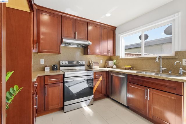 4636 Granada Way, Union City, CA 94587