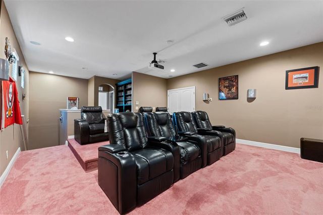 10511 MISTFLOWER LANE, Tampa, FL 33647