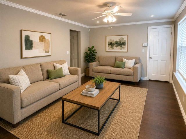 1918 NW Cherry Ave, Lawton, OK 73507