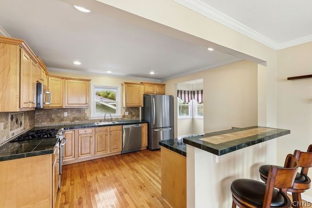 821 Velasko Road, Syracuse, NY 13207